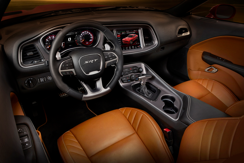 Illustration for article titled Challenger SRT Hellcat: Every Detail Of America's Most Powerful Car